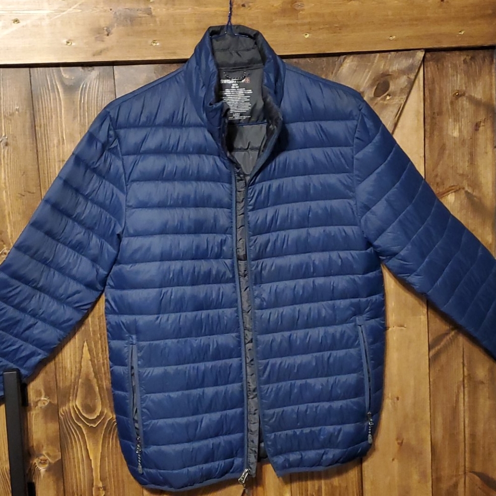 Swiss tech puffer jacket
